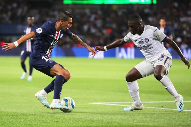 外媒盘点金球奖前30最佳阵容 维哈姆前锋马丁守门