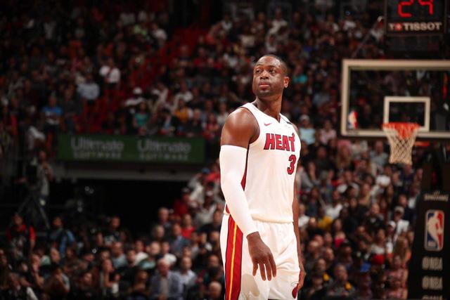 欧冠-萨拉赫破门埃利奥特建功 利物浦2-1里尔